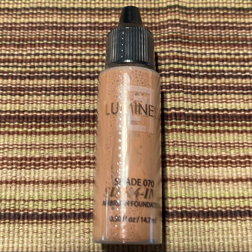 Luminess airbrush foundation silk 4 in 1 shade 070